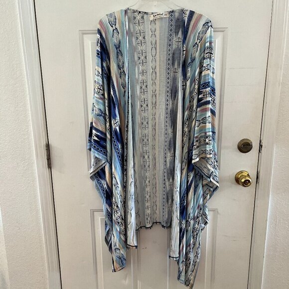 Women's Multicolor Patterned Sweater - Picture 1 of 10